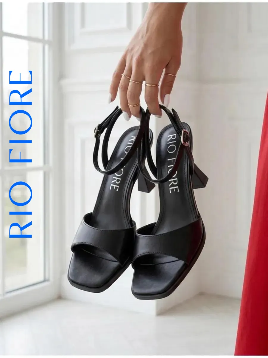 Чёрные босоножки на каблуке Rio Fiore